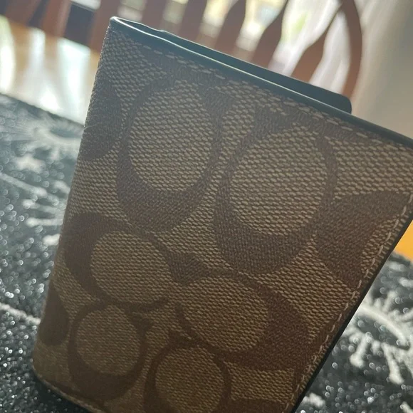 Coach unisex wallet - Picture 2 of 8